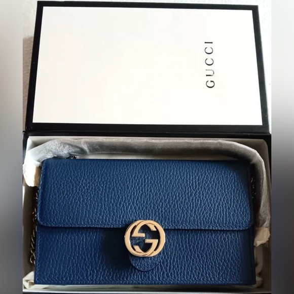Gucci Marmont GG Chain Wallet - Picture 10 of 12